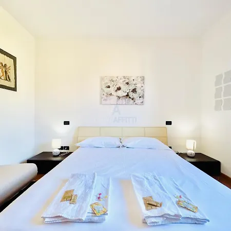 Artemide - A 150m Dal Di Garda Apartamento Sirmione